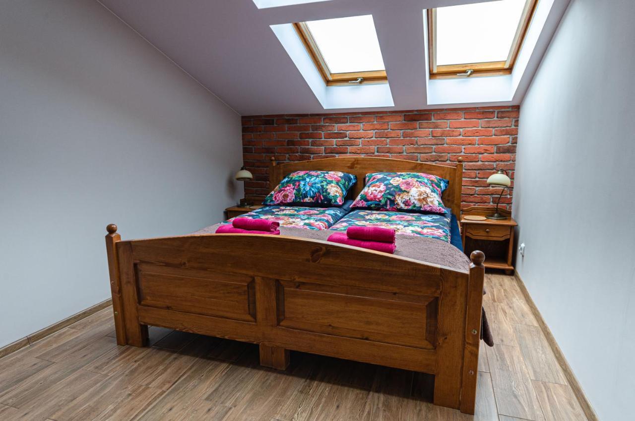 Bronowicka Premium Apartment - 52M2 With Private Parking Krakkó Kültér fotó
