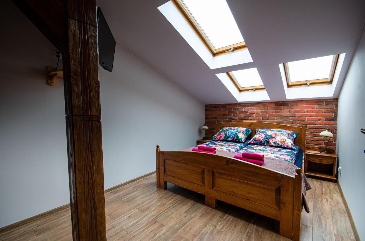 Bronowicka Premium Apartment - 52M2 With Private Parking Krakkó Kültér fotó